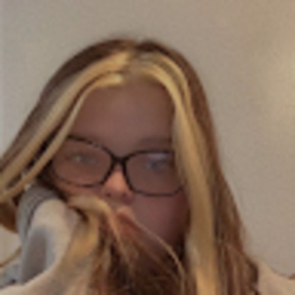 Meet your Posher, Jayla - Picture 1 of 1